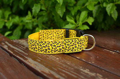 LED Dog Collar Safety Adjustable Nylon Leopard Pet Collar — product detail