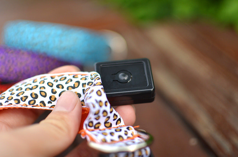 LED Dog Collar Safety Adjustable Nylon Leopard Pet Collar — product detail