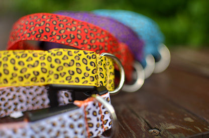 LED Dog Collar Safety Adjustable Nylon Leopard Pet Collar — product detail