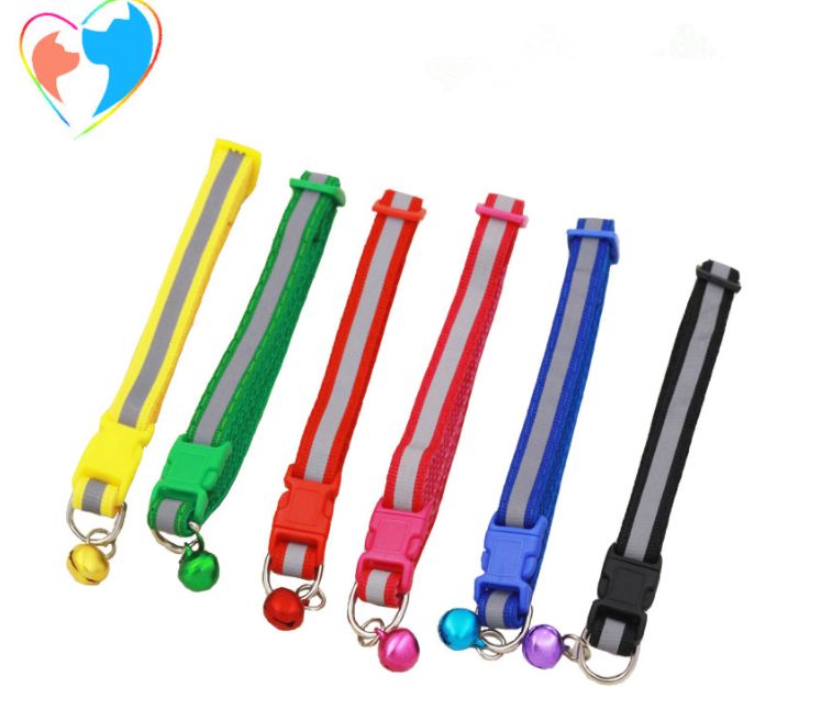 Fluorescent dog collar — product detail