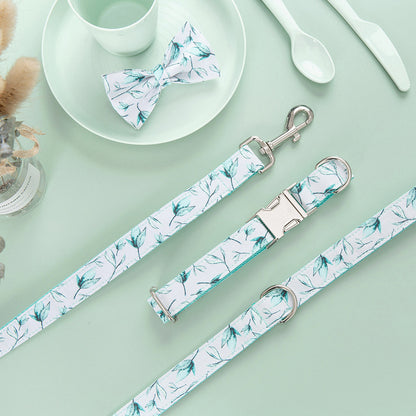 Leaf-Print Dog Collar & Leash — product detail