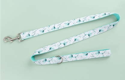 Leaf-Print Dog Collar & Leash — product detail